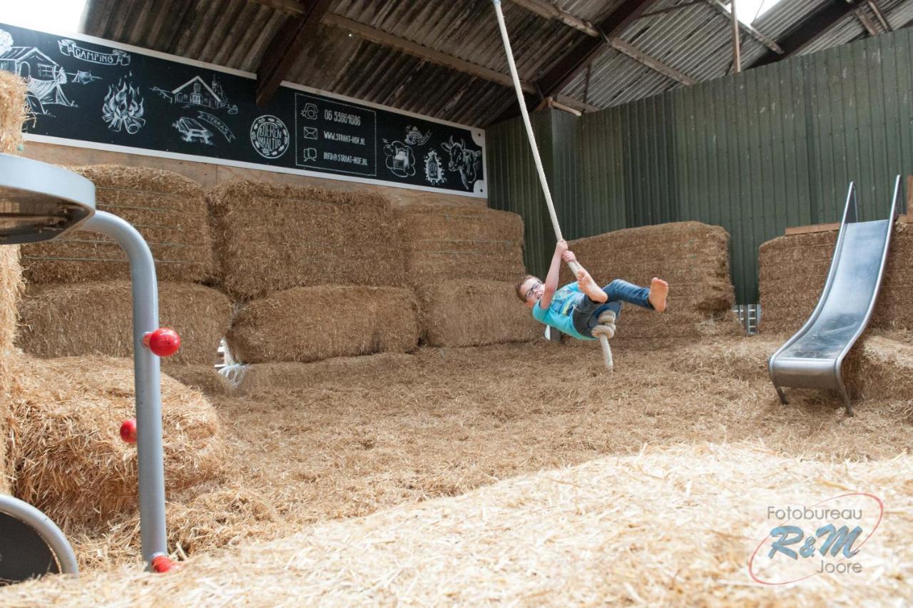 Herberg Boerderij De Straat-Hof Panzió Leimuiden Kültér fotó