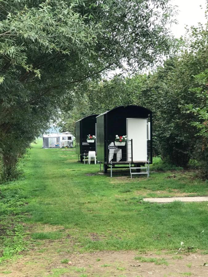 Herberg Boerderij De Straat-Hof Panzió Leimuiden Kültér fotó